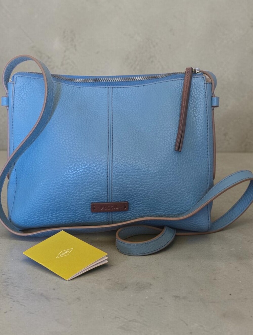 FOSSIL Blue  Leather Crossbody Bag New - Picture 7 of 7